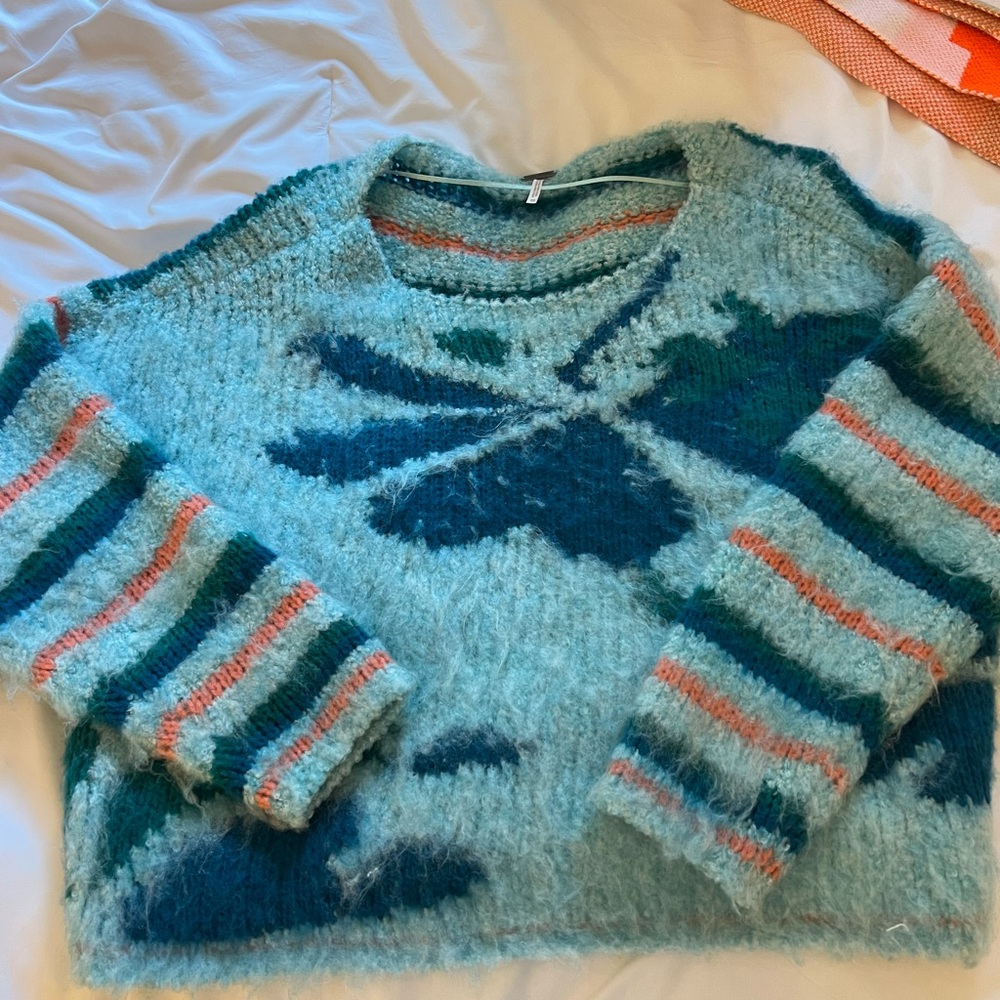 Free people sweater